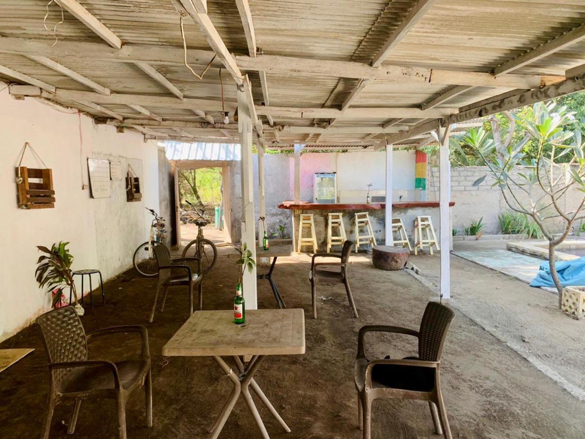 Santai Bungalow Gili Trawangan Exterior photo